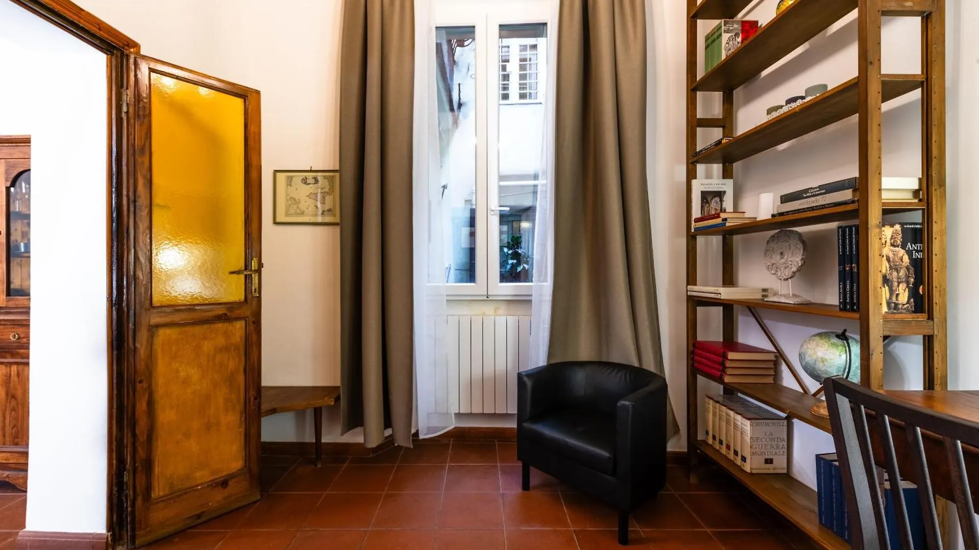 San Calisto Apartment Rome Italy
