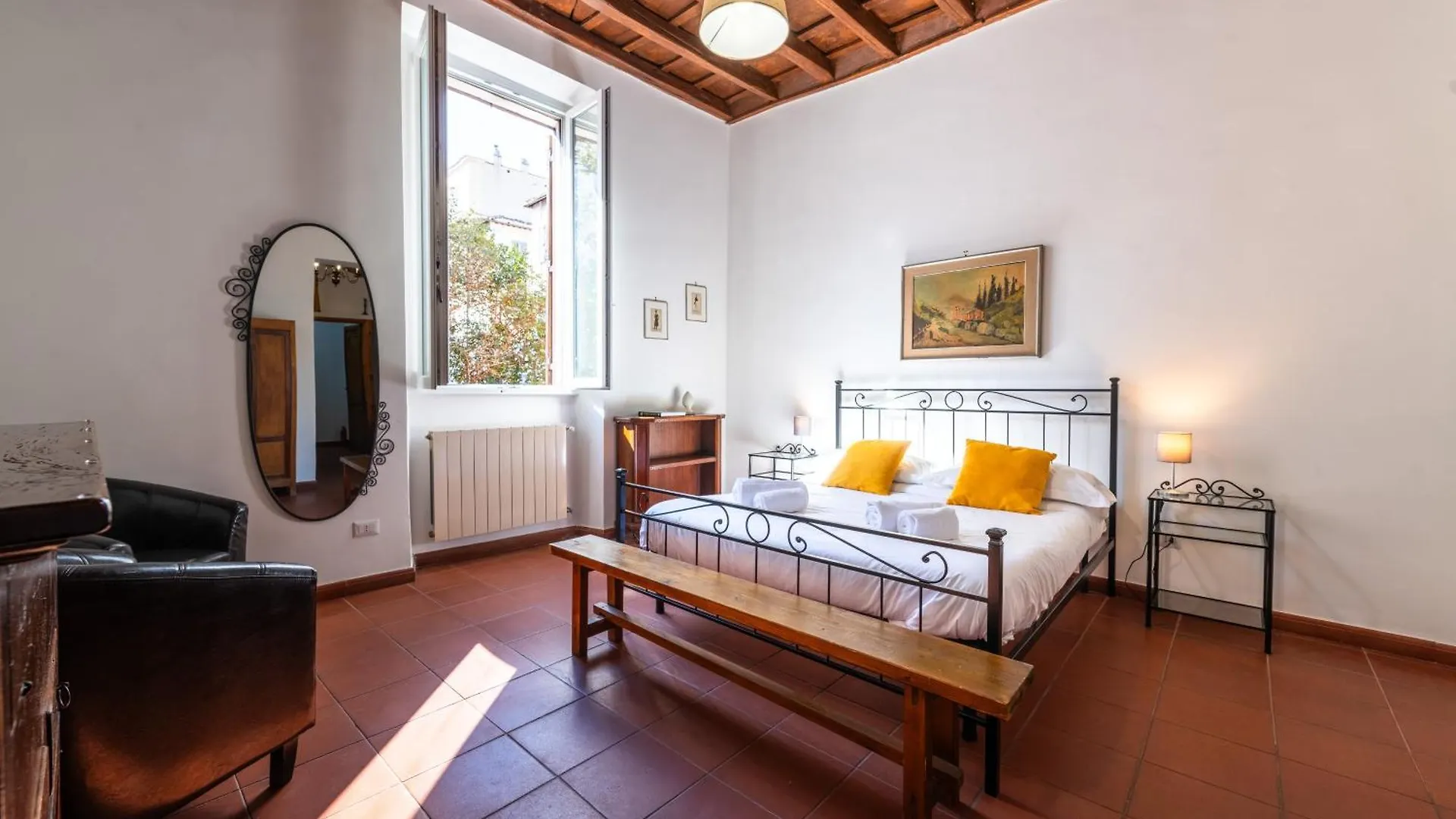 San Calisto Apartment Rome