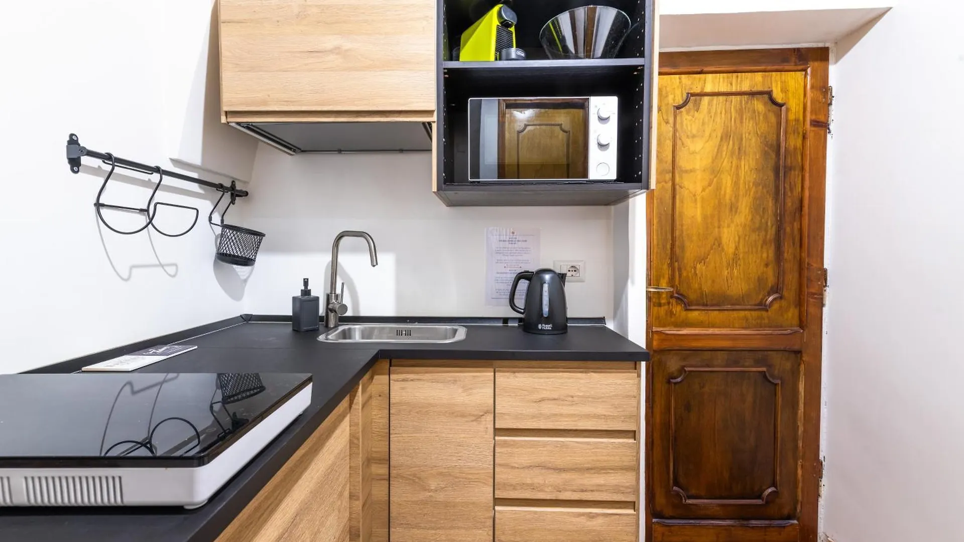 San Calisto Apartment Rome